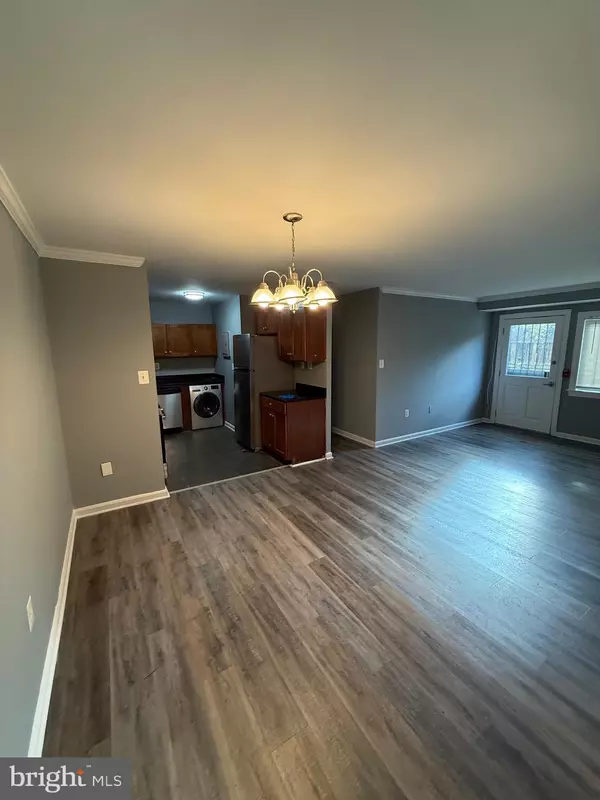 Washington, DC 20020,3103 NAYLOR RD SE #B