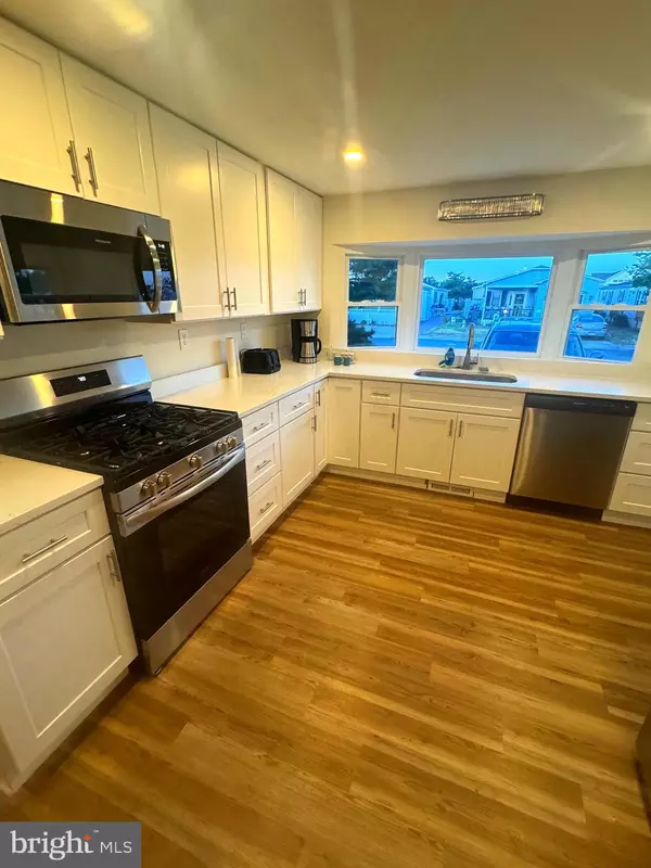 Ocean City, MD 21842,119 CLAM SHELL RD