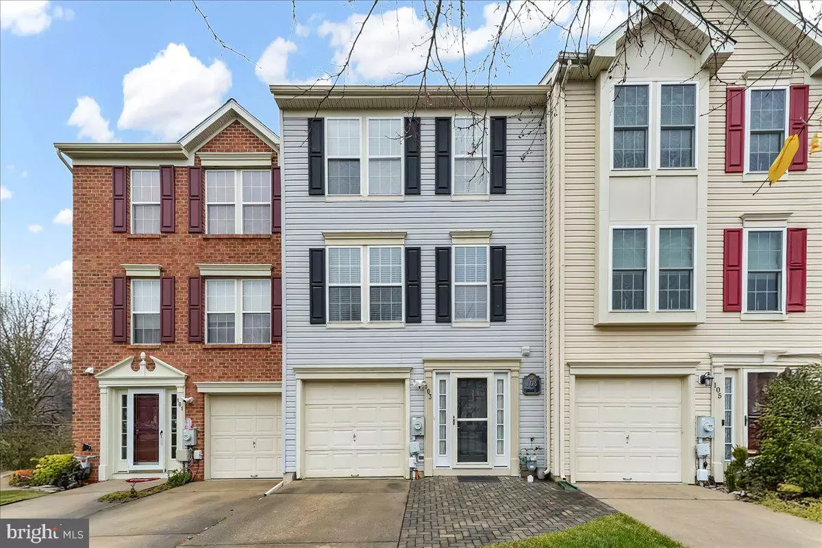 Woodbury, NJ 08096,103 CARRIAGE WAY