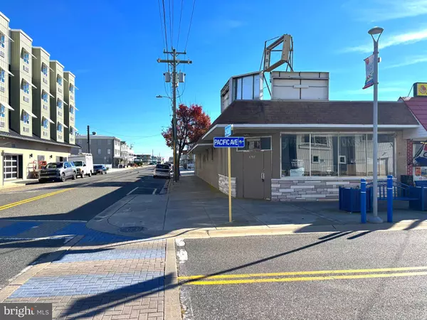 3701 PACIFIC AVE, Wildwood, NJ 08260