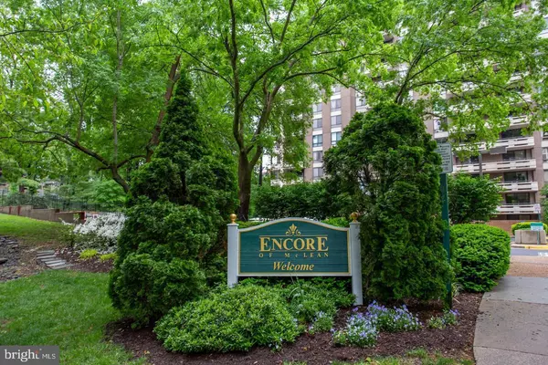 Mclean, VA 22102,1808 OLD MEADOW RD #507