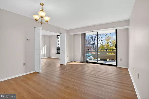 Mclean, VA 22102,1808 OLD MEADOW RD #507