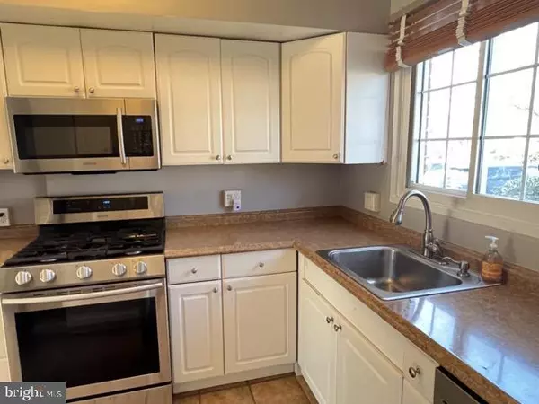 Alexandria, VA 22302,1634 RIPON PL