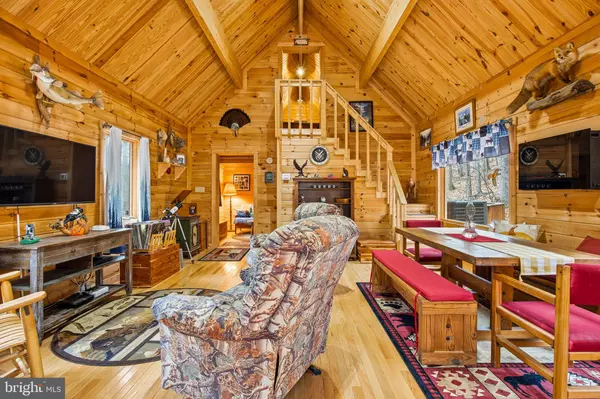 Great Cacapon, WV 25422,333 ROUSE MOUNTAIN RD