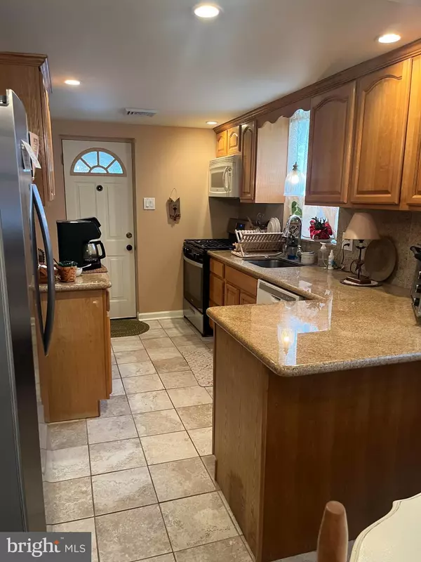 Philadelphia, PA 19114,9208 EXETER RD