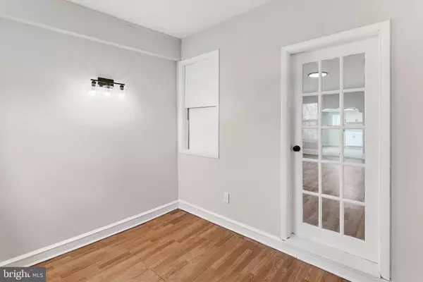 Lindenwold, NJ 08021,409 CEDAR AVE