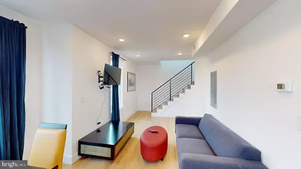 Washington, DC 20011,201 KENNEDY ST NW #8