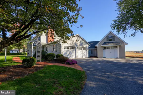 Lancaster, PA 17601,2 MILL RIDGE CT