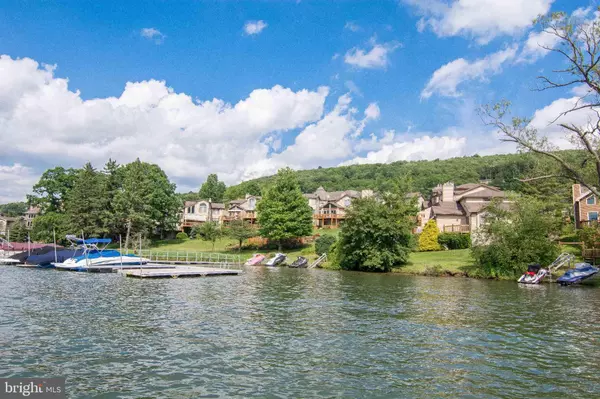 Mc Henry, MD 21541,1601 DEEP CREEK DR #14A