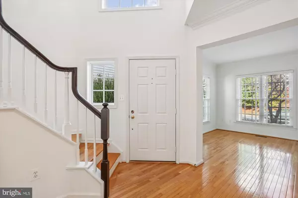 Gaithersburg, MD 20878,135 PAINTED POST LN