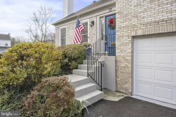 Sterling, VA 20165,48 MCPHERSON CIR