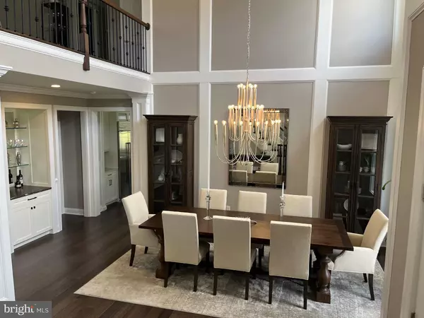 Holmdel, NJ 07733,23 STRATFORD LN #483