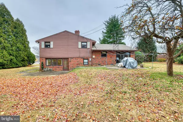 Philadelphia, PA 19115,117 ALEXIS LN