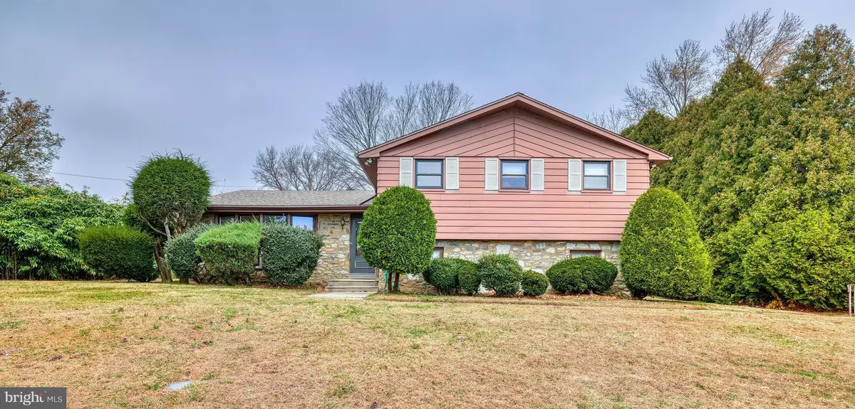 Philadelphia, PA 19115,117 ALEXIS LN