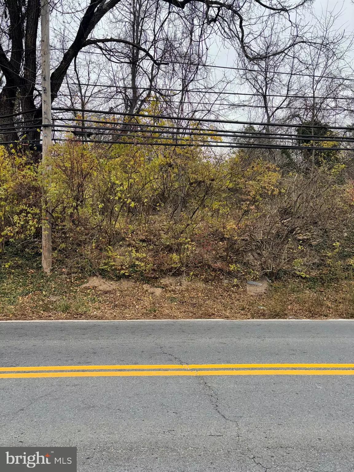 Clarksburg, MD 20871,23529 FREDERICK RD