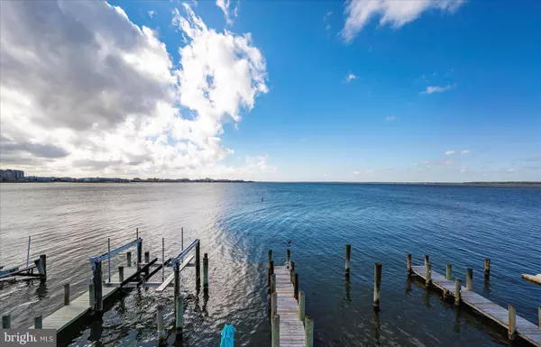 719 RUSTY ANCHOR RD #4A, Ocean City, MD 21842