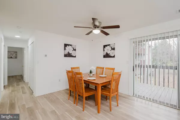 Glen Burnie, MD 21060,208 SPRING MAIDEN CT #203