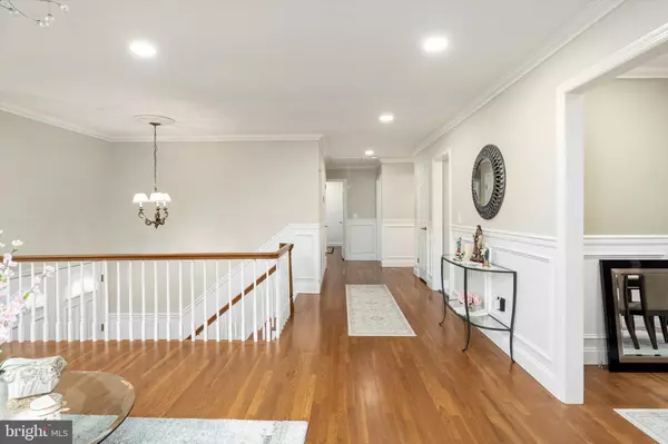 Hamilton, NJ 08690,93 TUDOR DR