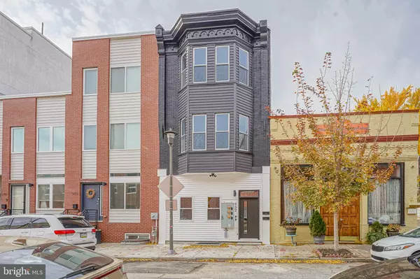 952 N MARSHALL ST #2, Philadelphia, PA 19123