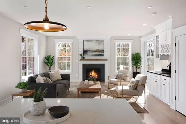 Pasadena, MD 21122,17 VINTER LN