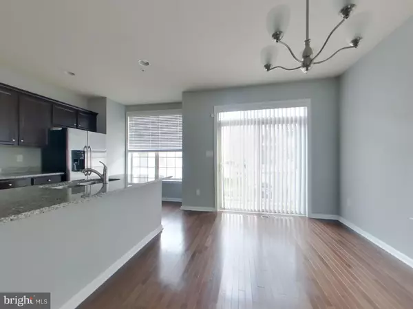 Lanham, MD 20706,9520 SMITHVIEW PL