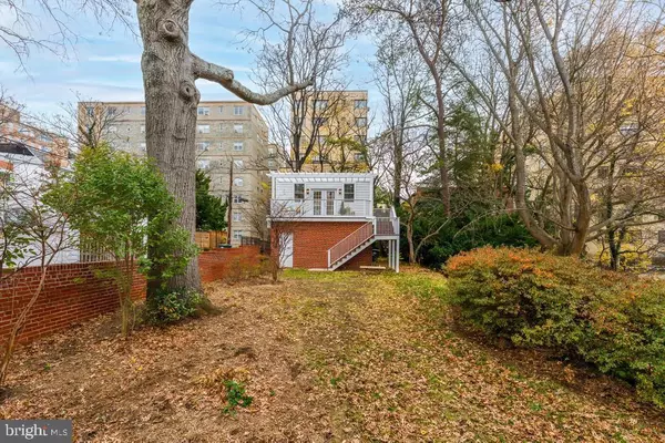 Washington, DC 20007,2717 38TH ST NW