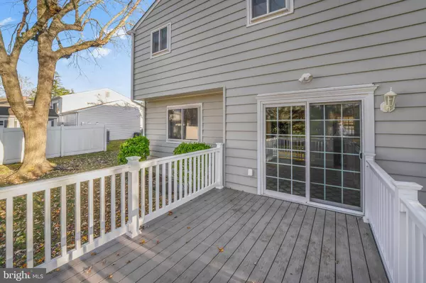 Pitman, NJ 08071,508 ALBERT AVE