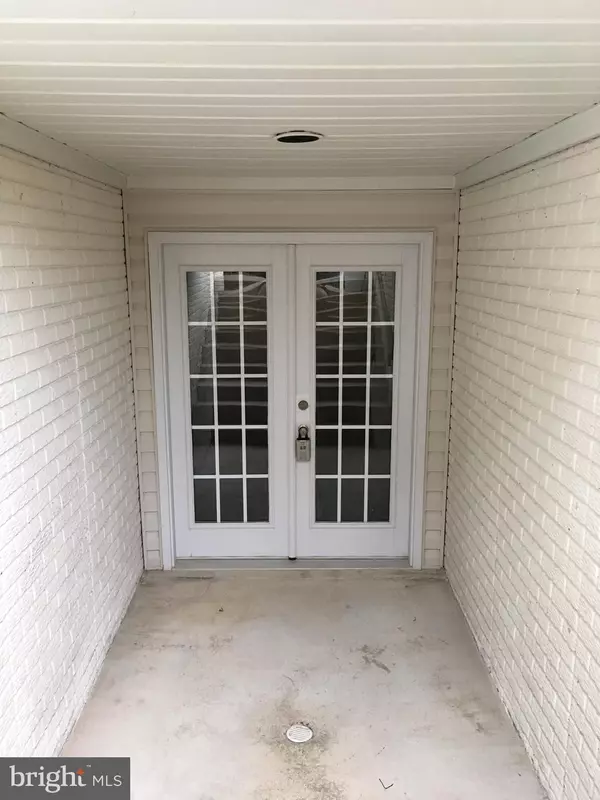 Fredericksburg, VA 22408,2827 SLINGERLAND DR #BASEMENT