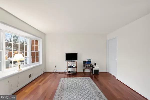 Woodbridge, VA 22193,14773 BARKSDALE ST