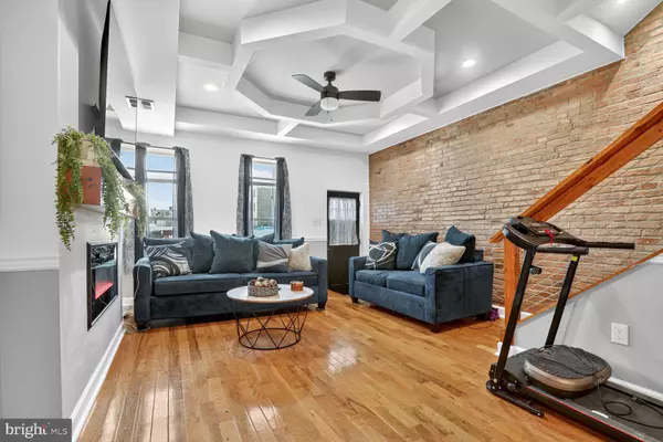 Baltimore, MD 21213,1502 E HOFFMAN ST