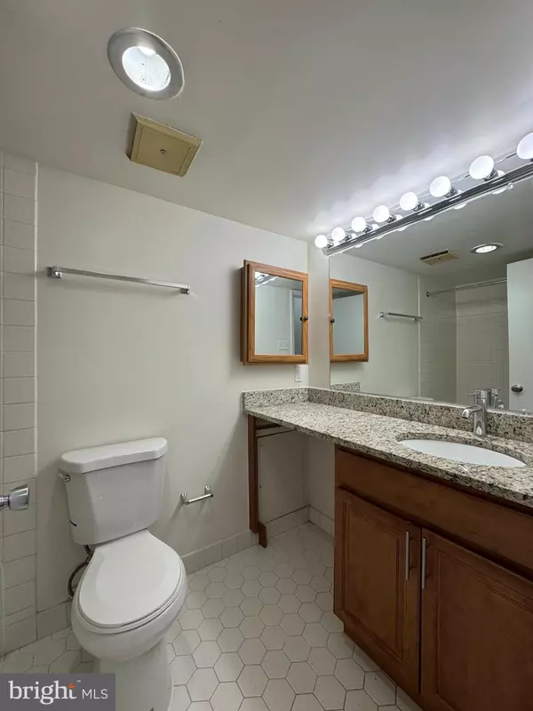 Hyattsville, MD 20783,9200 EDWARDS WAY #310