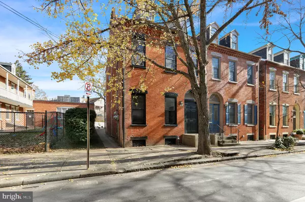 Lancaster, PA 17602,37 S LIME ST #UNIT 1