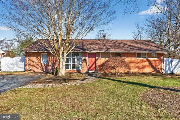 6307 COTTONWOOD DR, Alexandria, VA 22310