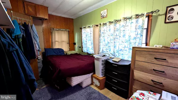 Seaford, DE 19973,26835 WALKER RD #56043