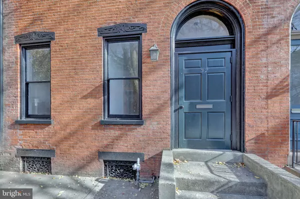 Lancaster, PA 17602,37 S LIME ST #UNIT 2