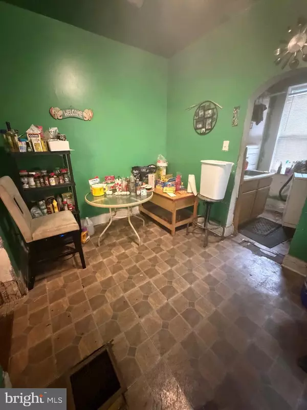 Philadelphia, PA 19143,1336 S LINDENWOOD ST