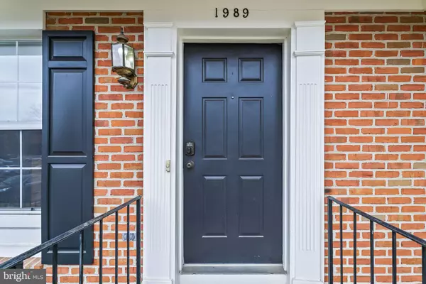 Woodbridge, VA 22192,1989 BOWLINE LOOP