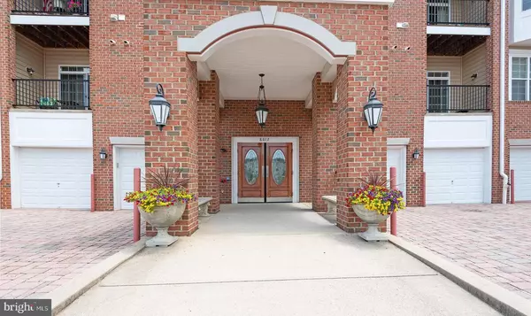 Odenton, MD 21113,8612 FLUTTERING LEAF TRL #404