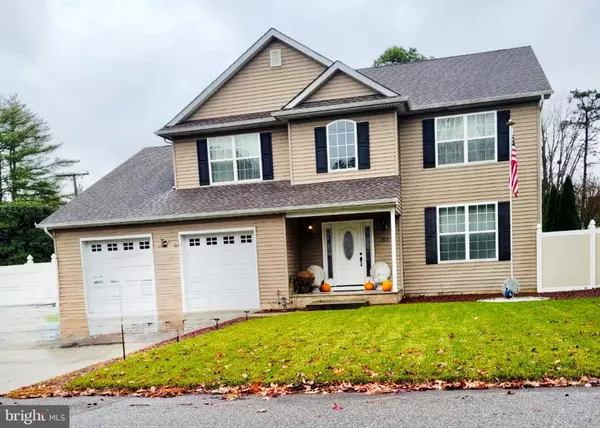 912 HANNIBAL ST, Toms River, NJ 08757