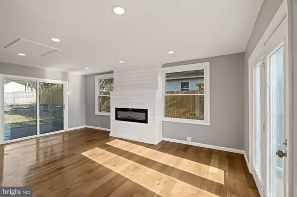 Browns Mills, NJ 08015,376 WILDROSE ST