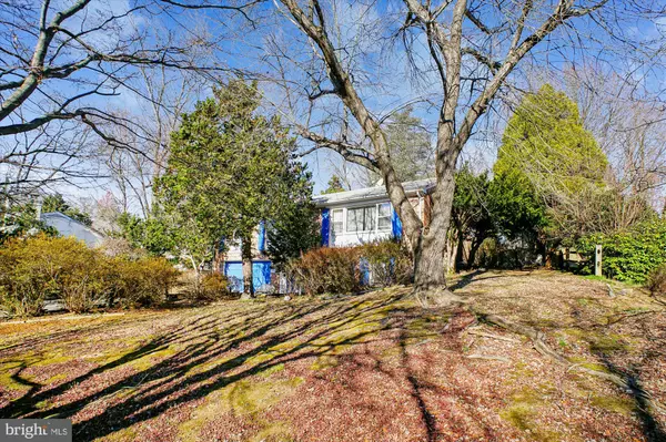 Mclean, VA 22101,6144 CHESTERBROOK RD