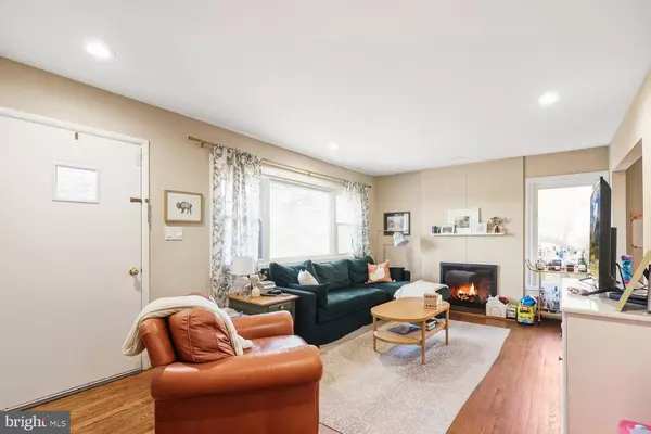 Vienna, VA 22180,1105 WESTBRIAR CT NE