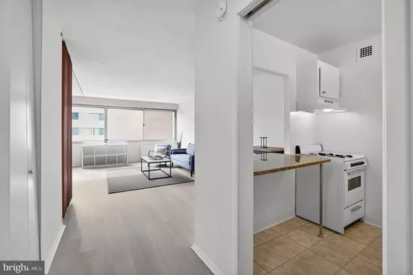 Chevy Chase, MD 20815,5500 FRIENDSHIP BLVD #1712N