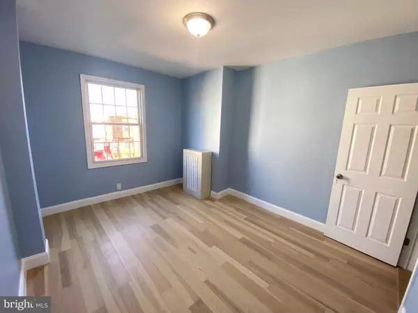 Philadelphia, PA 19140,4055 N 9TH ST