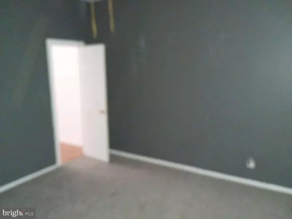 Philadelphia, PA 19145,1911 MCKEAN ST