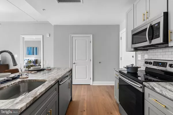 Philadelphia, PA 19103,60 N 23RD ST #2603