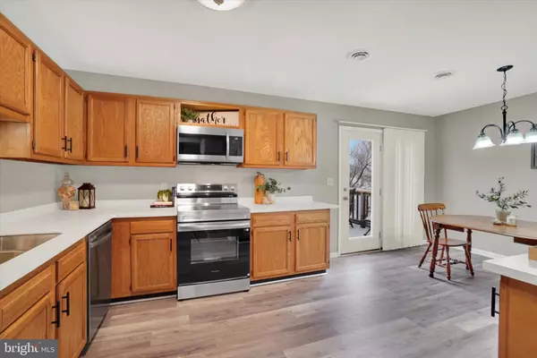 Dover, PA 17315,1606 CONDOR LN