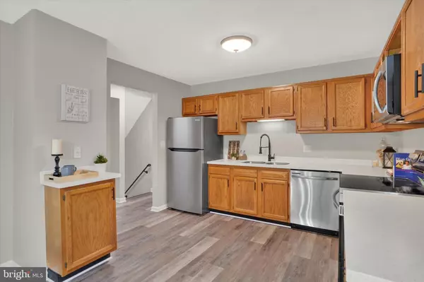 Dover, PA 17315,1606 CONDOR LN