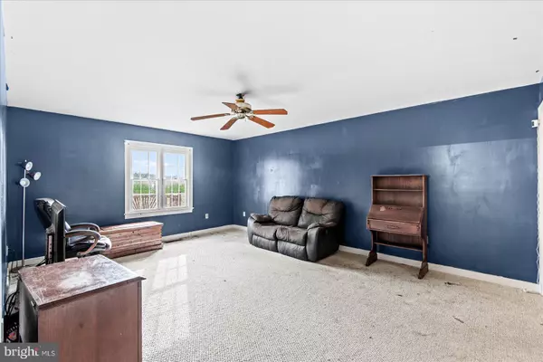 Montross, VA 22520,1606 PROSPECT HILL RD