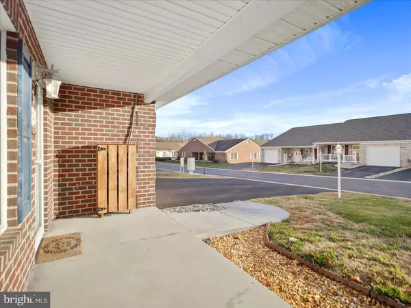 Hagerstown, MD 21740,716 LARGO DR